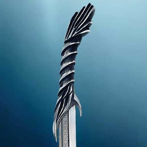 Assassins Creed Fighting Knife and Belt