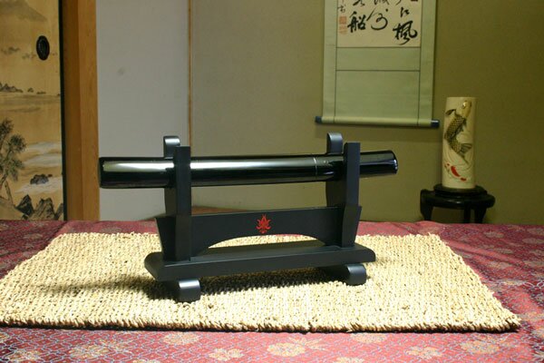 Kanetsune Knife and Tanto stand