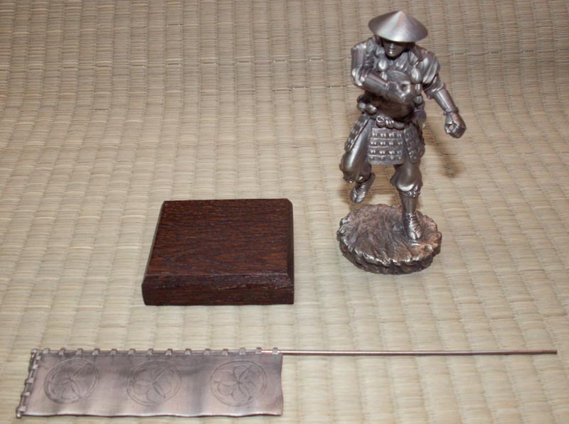 Samurai with Sashimono - Les Etains Du Graal