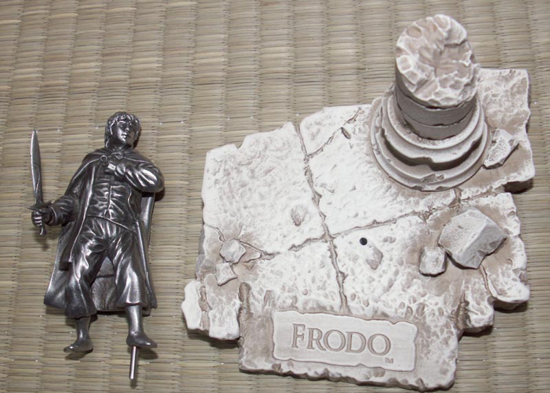 LOTR Frodo Figure - Les Etains Du Graal