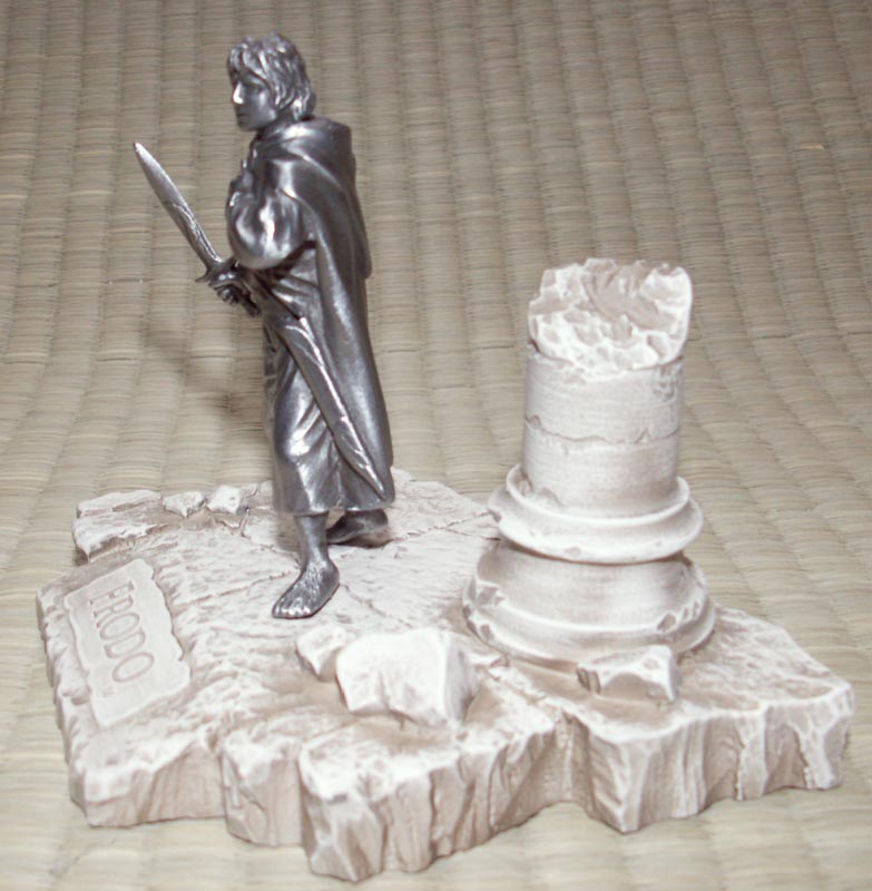 LOTR Frodo Figure - Les Etains Du Graal