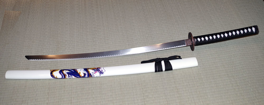 Display Katana White with Dragon Design