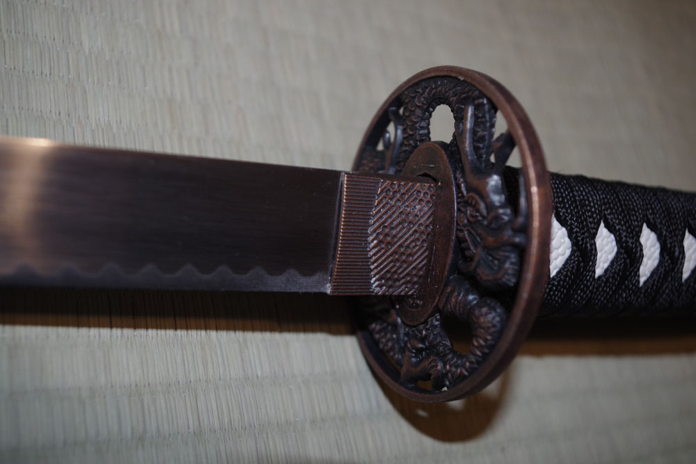 Display Katana White with Dragon Design