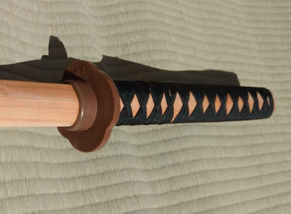 Light wooden boken